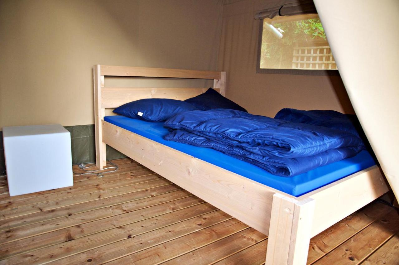 Camping Alkenhaer Appelscha Trekkerstent Safaritent 外观 照片