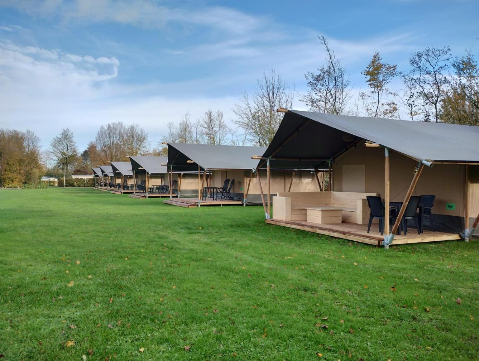 Camping Alkenhaer Appelscha Trekkerstent Safaritent 外观 照片